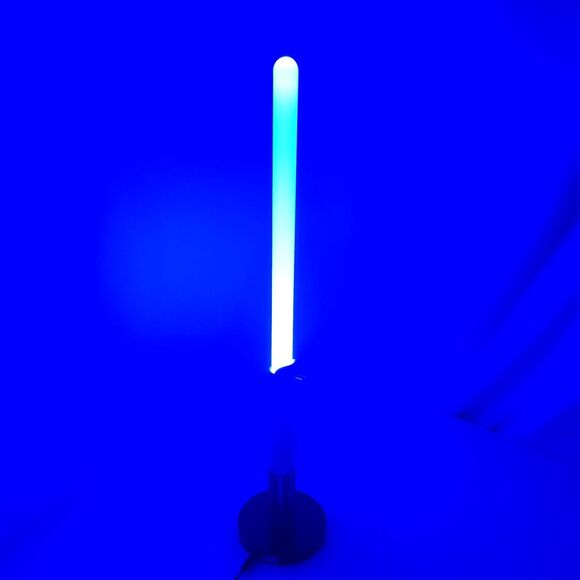 Star Wars Luke Skywalker Lightsaber LED Lamp 23 Inch Desk Lamp Night Light - Picture 3 of 16